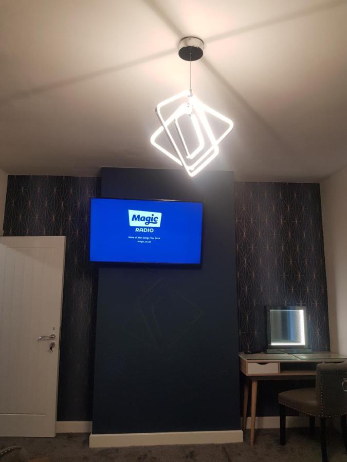 Highfields Living - All Rooms Ensuite- Free Wifi- Free Local Parking Шеффілд Екстер'єр фото