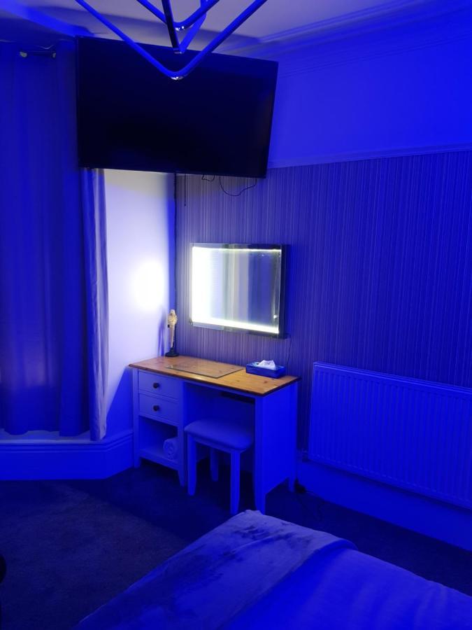 Highfields Living - All Rooms Ensuite- Free Wifi- Free Local Parking Шеффілд Екстер'єр фото